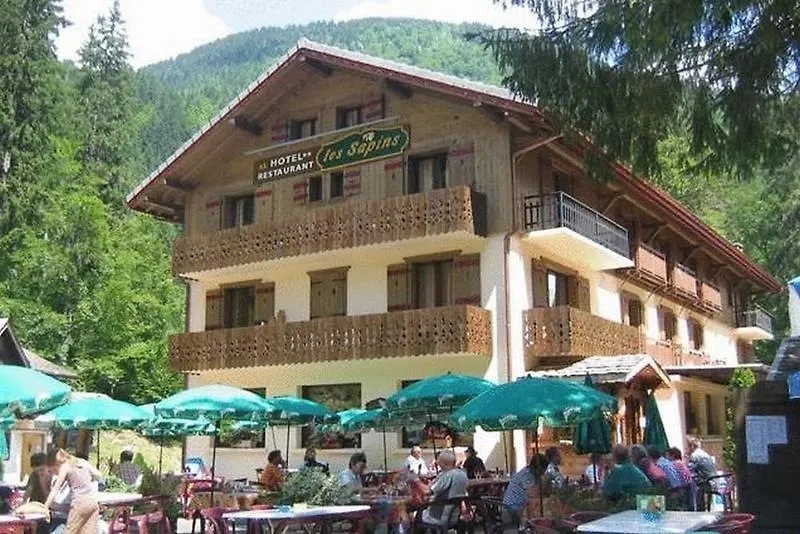 Hotel Les Sapins Montriond 2*,  France
